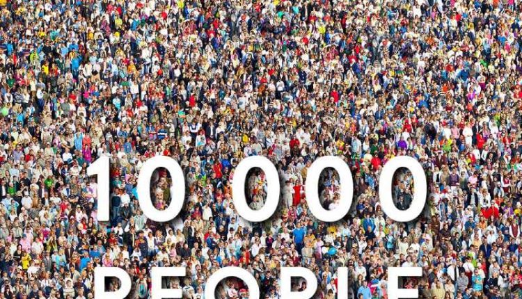 Vishopper 10000 people cutouts